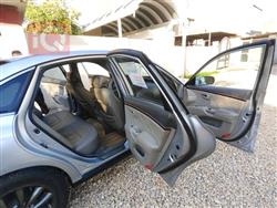 هيونداي أزيرا